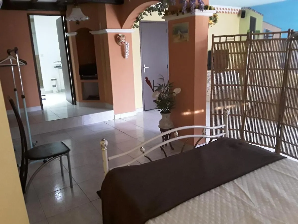 Villas En Chanay 2 Dagneux 0*,  France